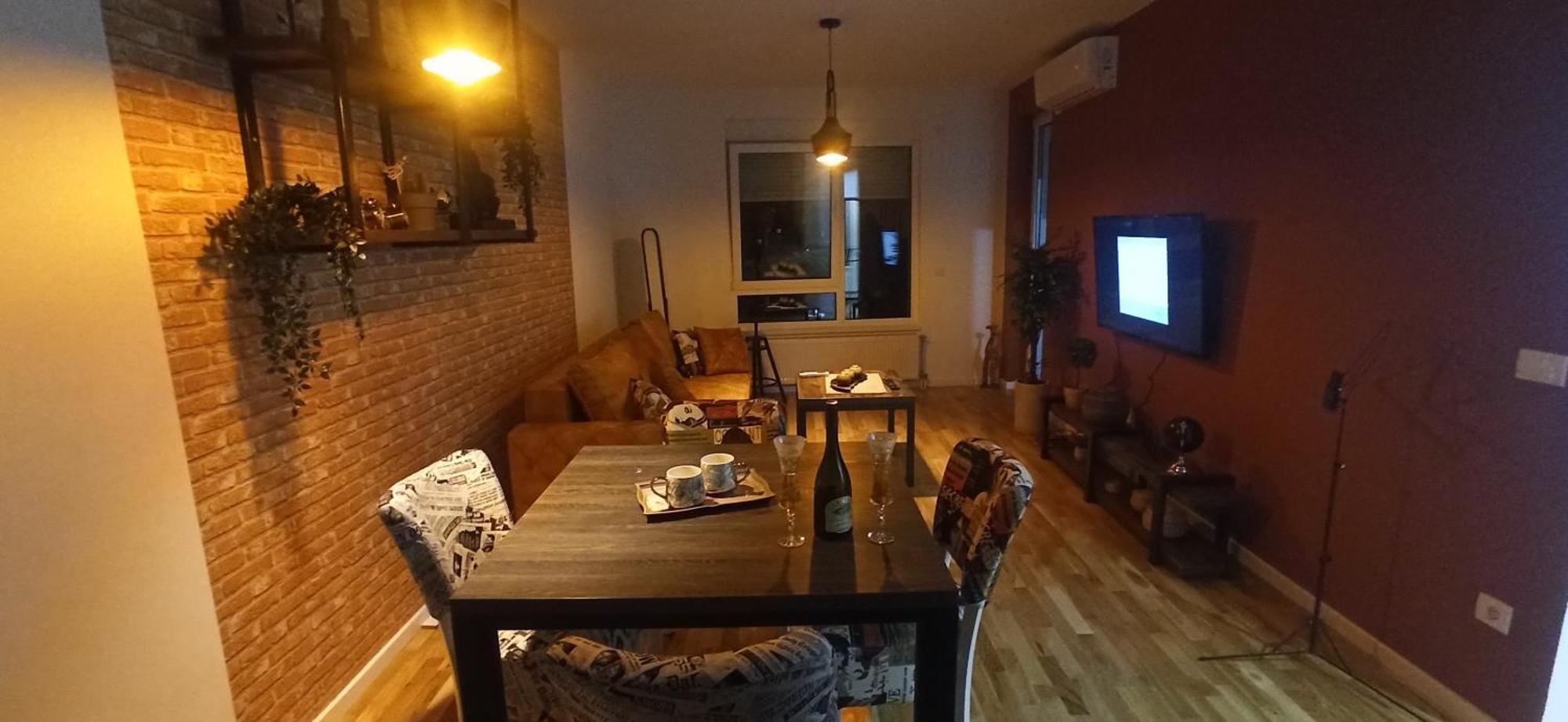 Lux 8, Center, Free Parking Daire *